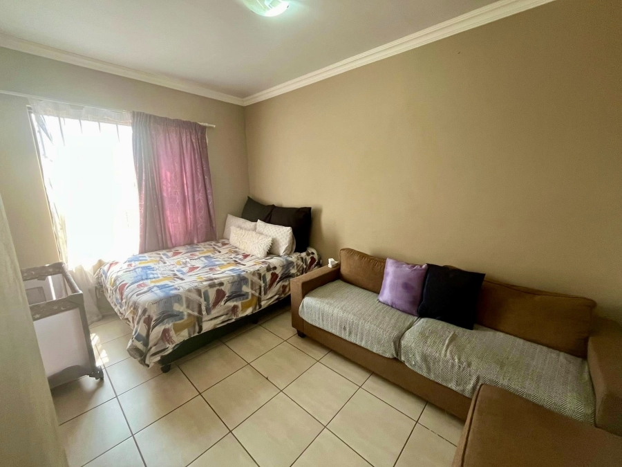2 Bedroom Property for Sale in Meiringspark North West